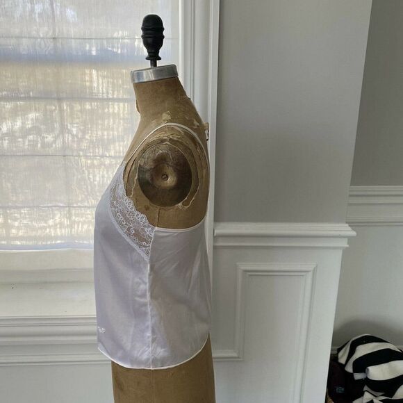 Vintage Diane von Furstenberg Camisole Nylon Lace Ivory Size 32 - Picture 2 of 12